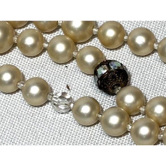 Vintage Faux Pearl & Diamond long beaded loop necklace & Clip on earrings Classy - Picture 2 of 8